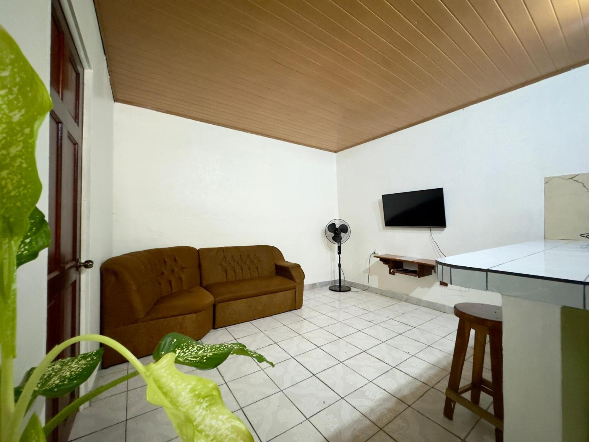 Casa Quepos Hotel ภายนอก รูปภาพ