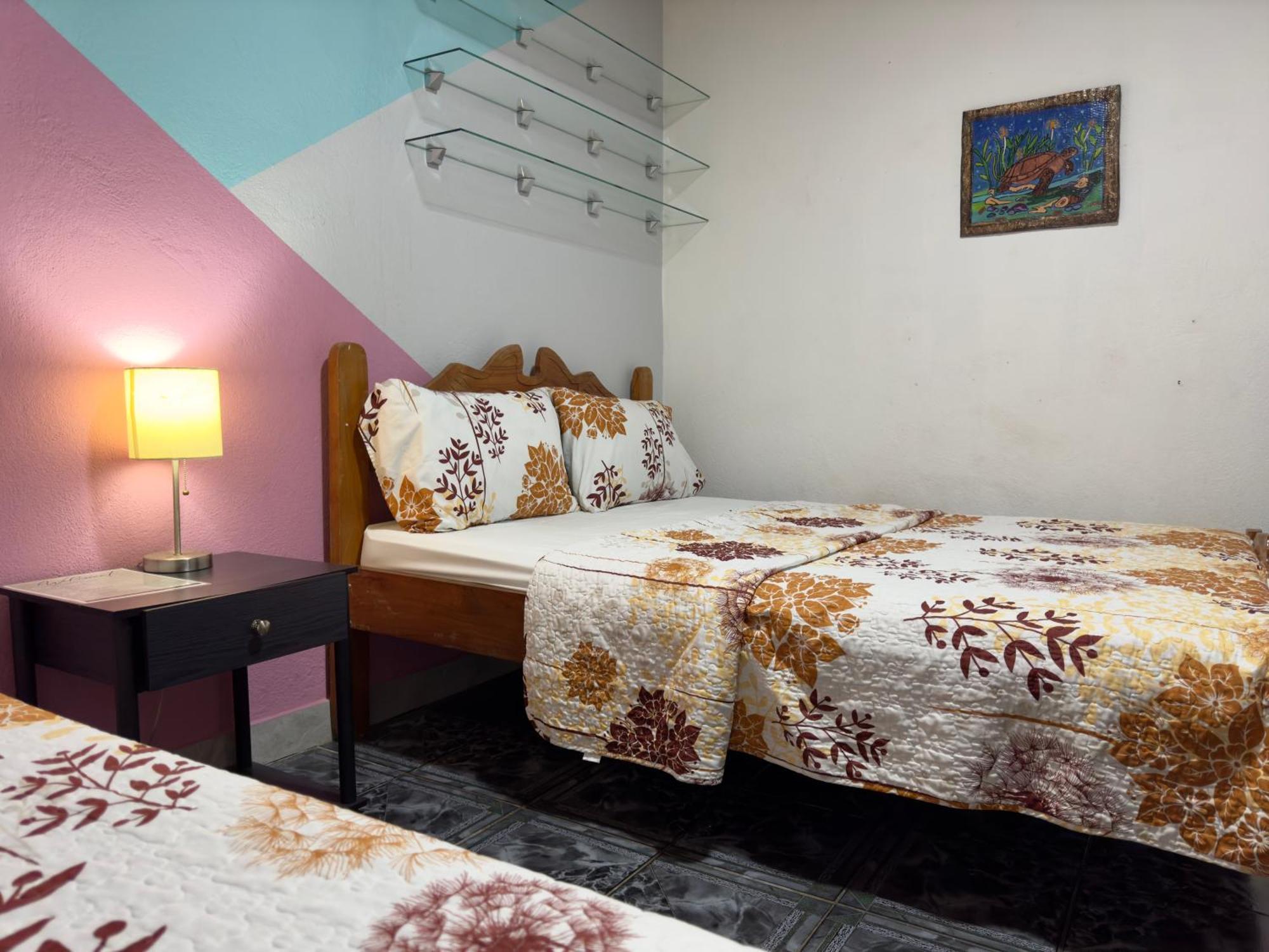 Casa Quepos Hotel ภายนอก รูปภาพ
